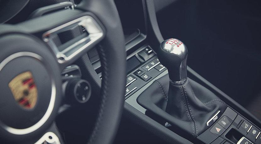 Porsche 718 T manual shift lever