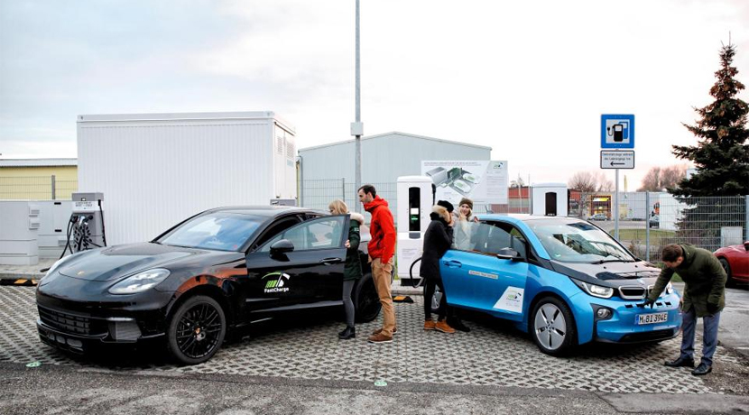 Fast charging BMW and Porsche 450 kW