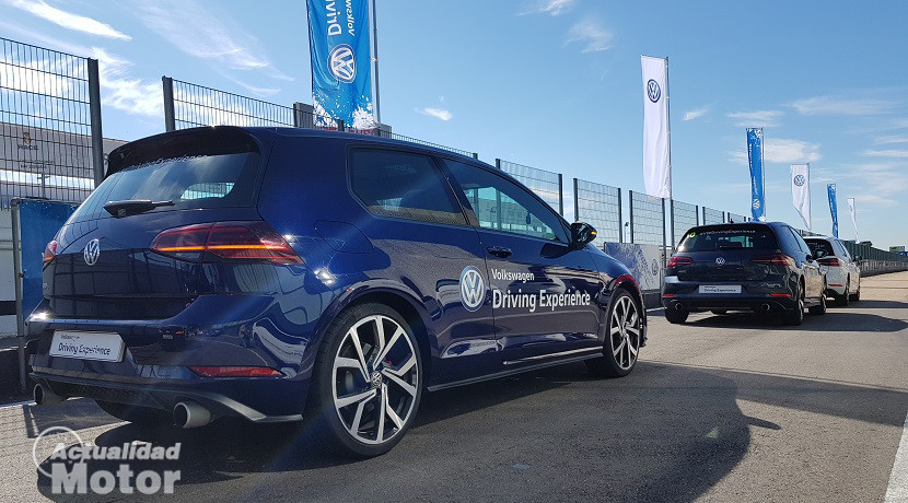 School R Volkswagen Driving Experience 2018